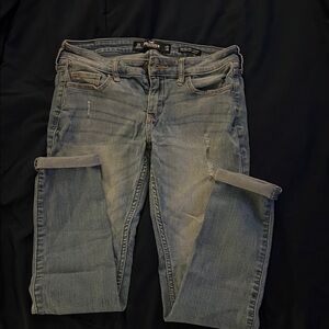 Hollister Women's Light Blue Cropped Jeans